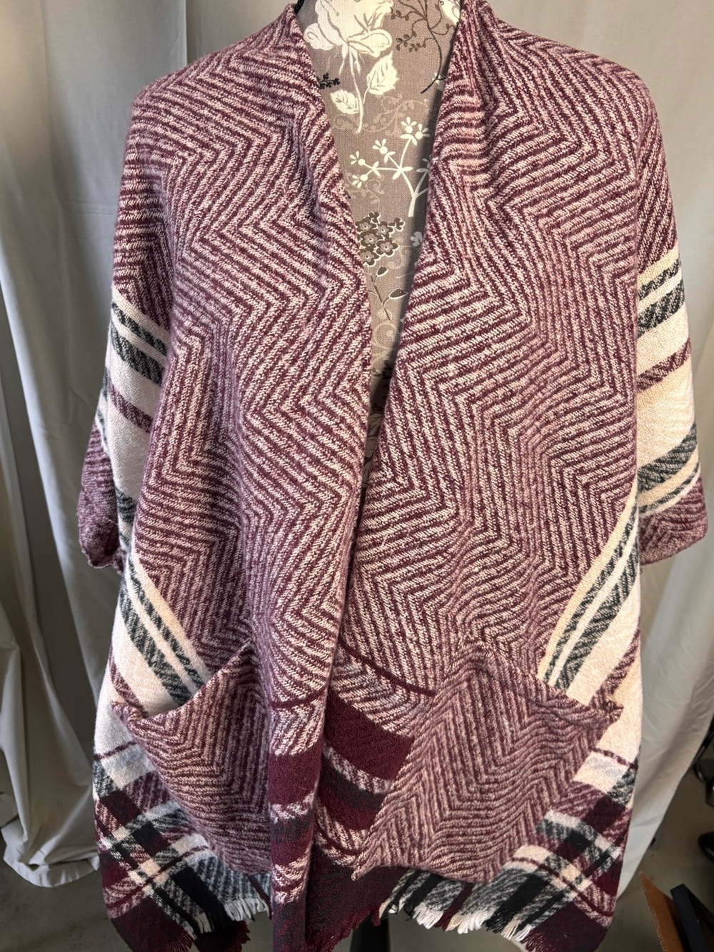 Fringe Poncho Sweater One Size Burgundy Tan Cream Colored Shawl with Pockets